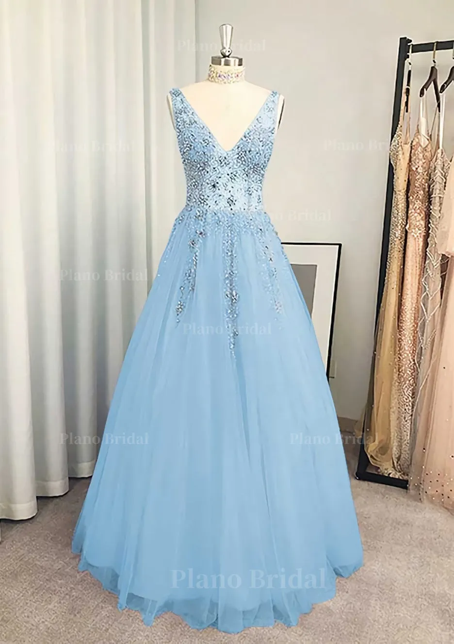 A-line/Princess V Neck Long/Floor-Length Tulle Prom Dress With Beading Sequins