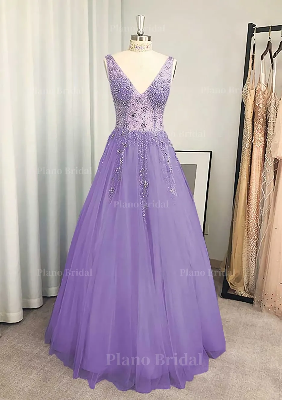 A-line/Princess V Neck Long/Floor-Length Tulle Prom Dress With Beading Sequins