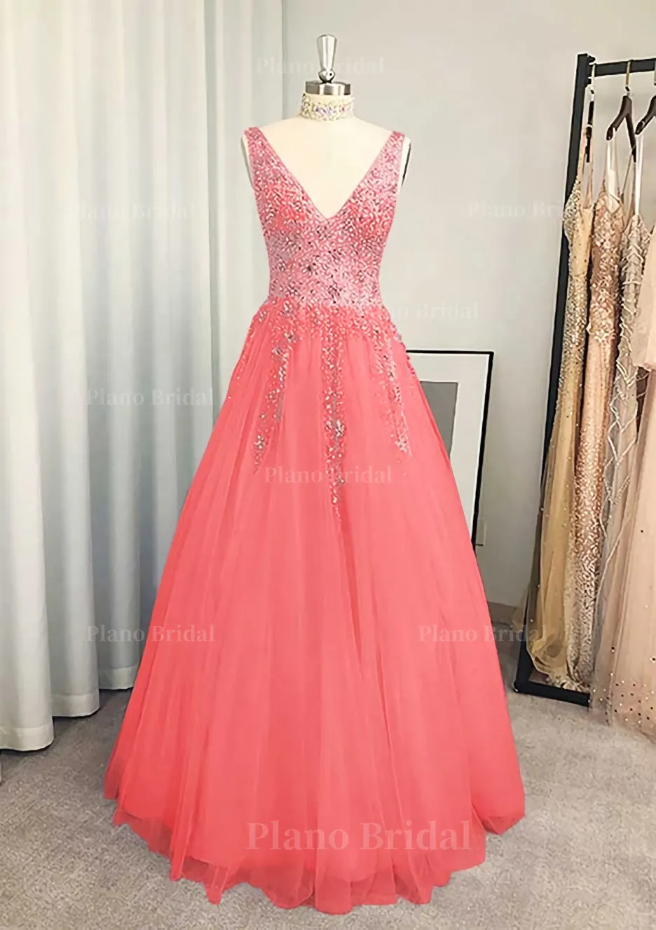 A-line/Princess V Neck Long/Floor-Length Tulle Prom Dress With Beading Sequins