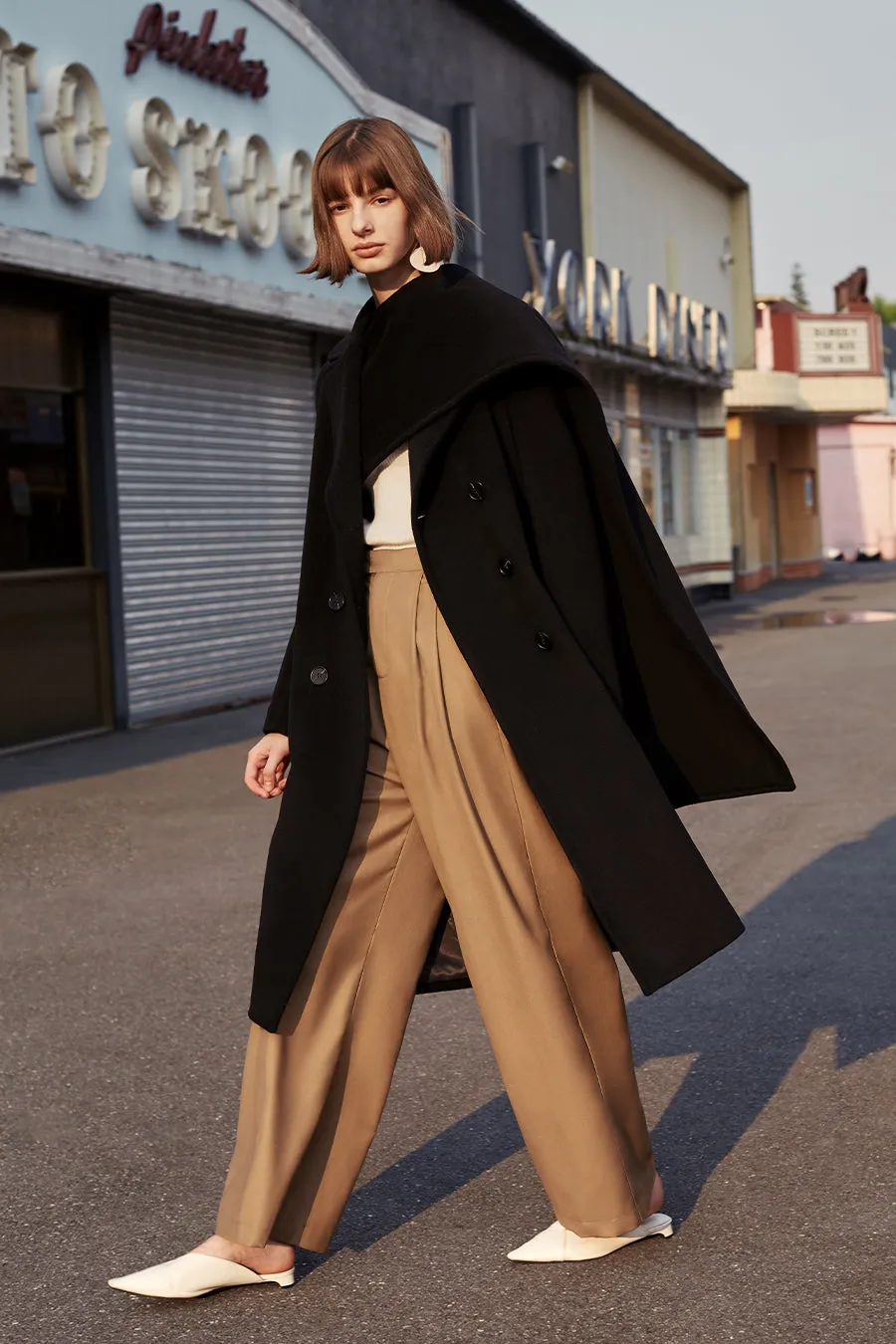 Detachable scarf wool coat