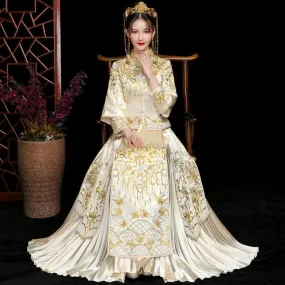 Floral Embroidery Double Sleeve Pleated Skirt Traditional Chinese Wedding Suit