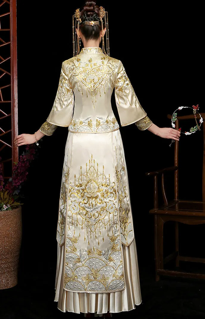 Floral Embroidery Double Sleeve Pleated Skirt Traditional Chinese Wedding Suit