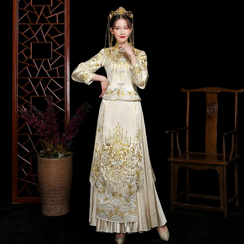 Floral Embroidery Double Sleeve Pleated Skirt Traditional Chinese Wedding Suit