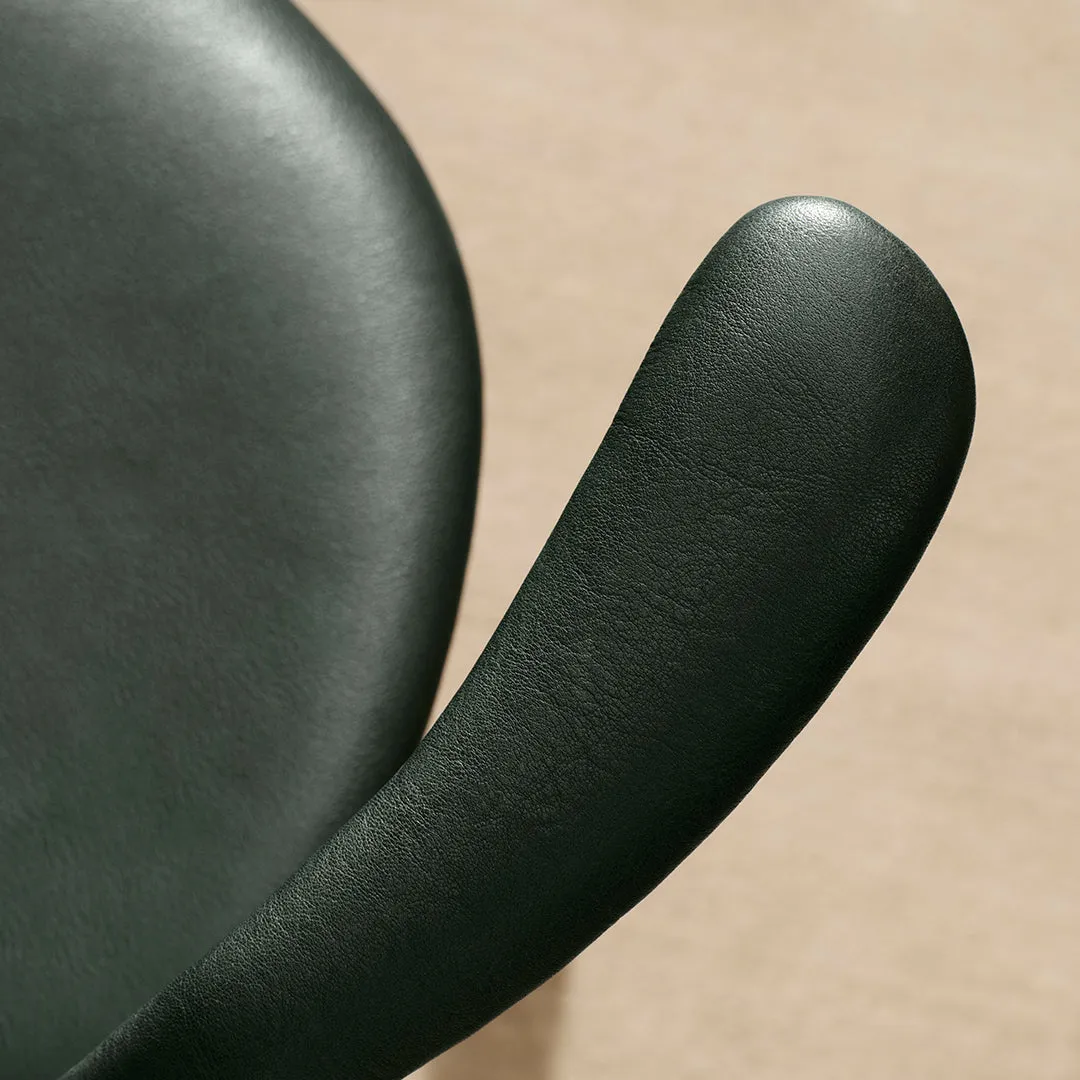 Grand Prix Pure Chair 3230