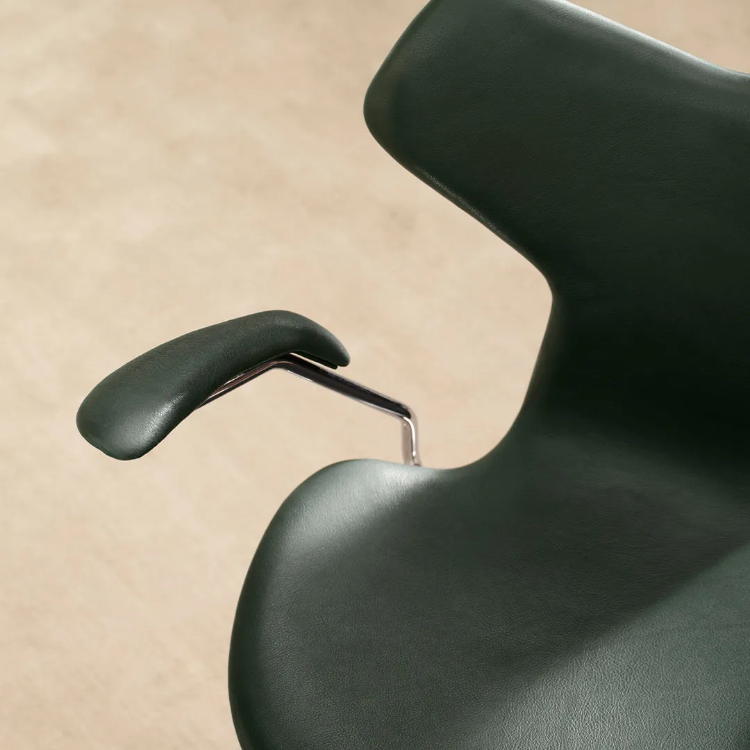 Grand Prix Pure Chair 3230