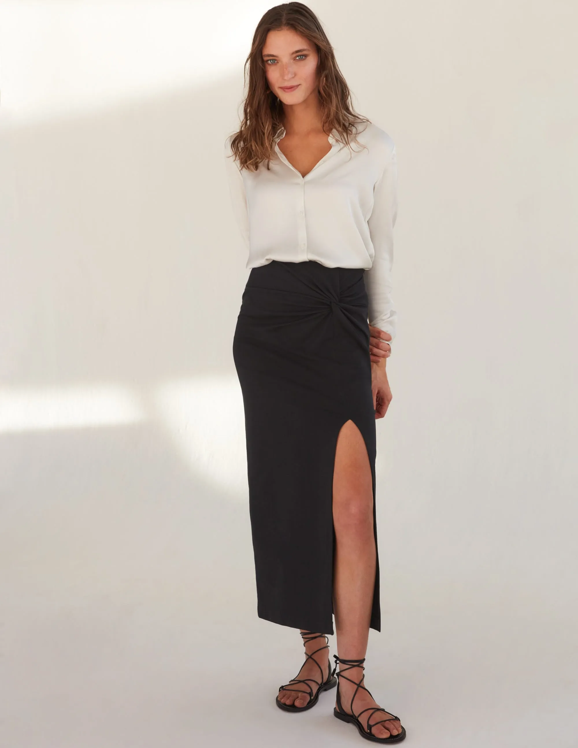 Knot Detail Jersey Midi Skirt-Black