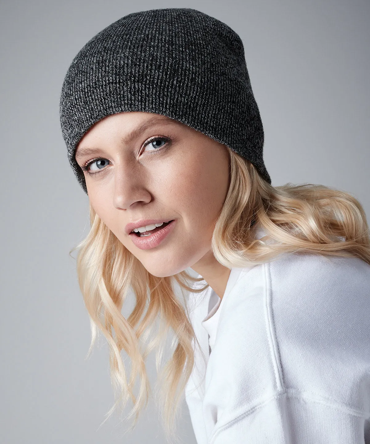 Two-tone pull-on beanie | Kelly Green